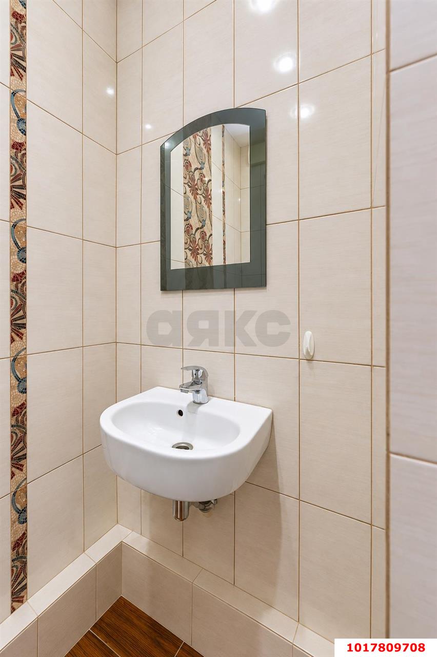 Фото №15: 2-комнатная квартира <span class="whitespace-nowrap">70 м²</span>, <span class="whitespace-nowrap">9/16 эт.</span> - Краснодар, Центральный внутригородской округ, мкр. Завод Измерительных Приборов, ул. Московская, 59