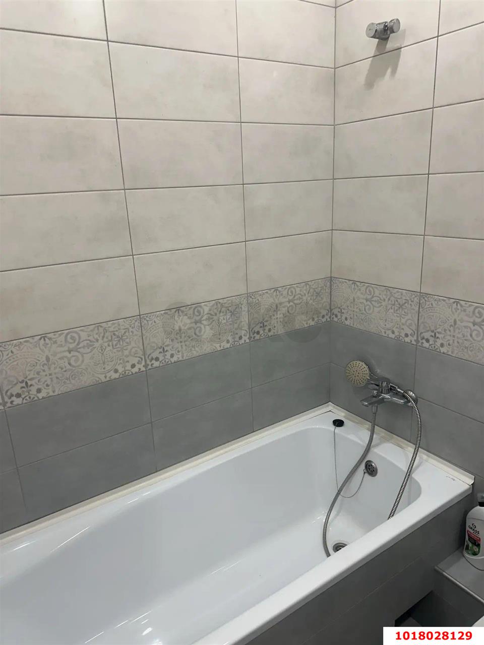 Фото №8: 1-комнатная квартира <span class="whitespace-nowrap">38 м²</span>, <span class="whitespace-nowrap">14/18 эт.</span> - Краснодар, Карасунский внутригородской округ, Гидростроителей, мкр. жилой комплекс Премьера, ул. Автолюбителей, 1/7к2