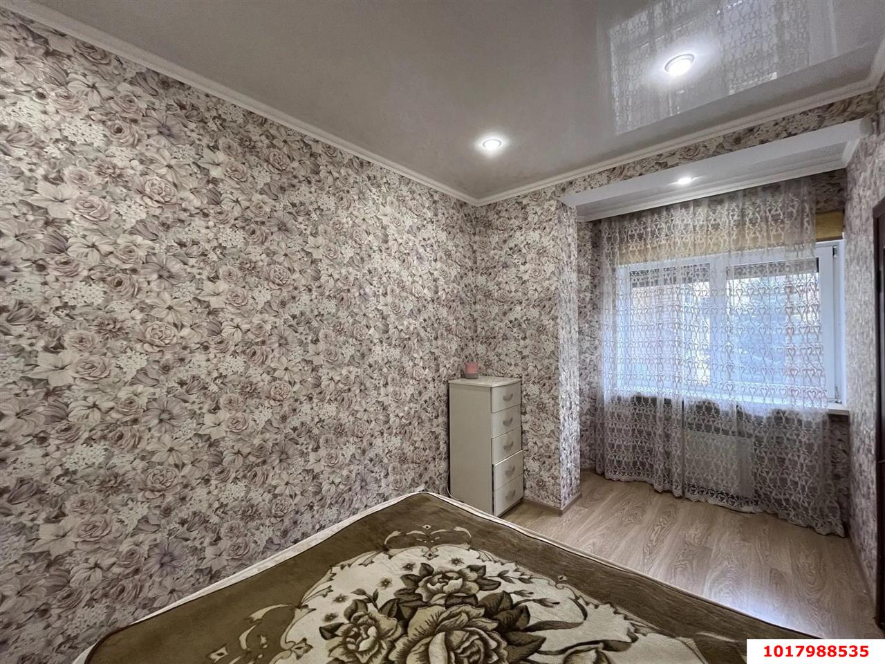 Фото №3: 1-комнатная квартира <span class="whitespace-nowrap">44 м²</span>, <span class="whitespace-nowrap">1/3 эт.</span> - Краснодар, Прикубанский внутригородской округ, Калинино, мкр. Завод Радиоизмерительных Приборов, ул. Яснополянская, 17