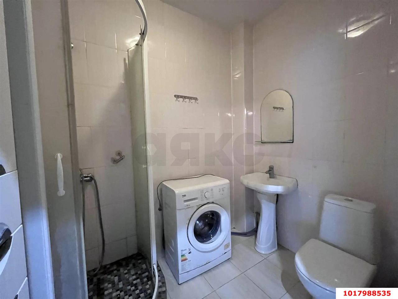 Фото №8: 1-комнатная квартира <span class="whitespace-nowrap">44 м²</span>, <span class="whitespace-nowrap">1/3 эт.</span> - Краснодар, Прикубанский внутригородской округ, Калинино, мкр. Завод Радиоизмерительных Приборов, ул. Яснополянская, 17