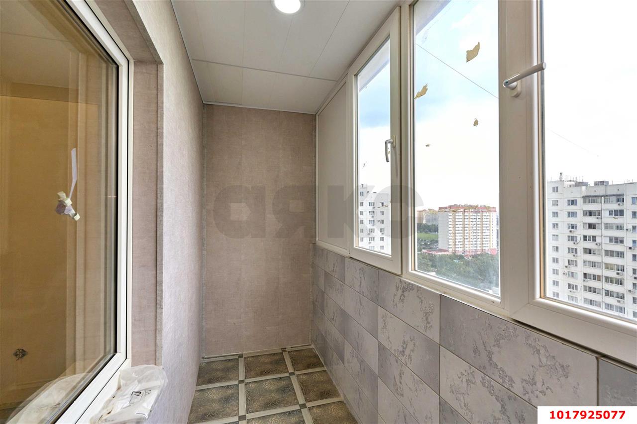Фото №10: 2-комнатная квартира <span class="whitespace-nowrap">56 м²</span>, <span class="whitespace-nowrap">15/16 эт.</span> - Краснодар, Прикубанский внутригородской округ, мкр. Восточно-Кругликовский, ул. Черкасская, 58