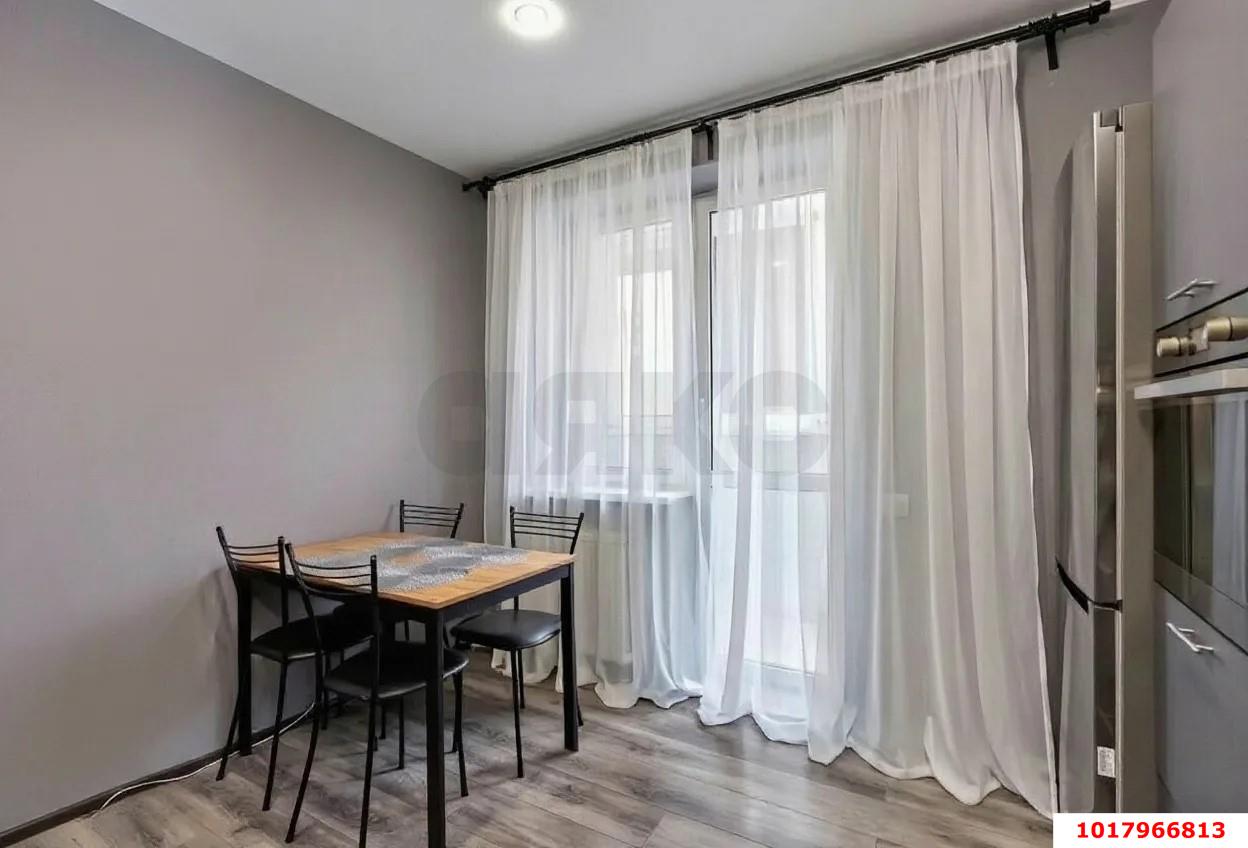 Фото №3: 1-комнатная квартира <span class="whitespace-nowrap">40 м²</span>, <span class="whitespace-nowrap">9/17 эт.</span> - Краснодар, Прикубанский внутригородской округ, Панорама, мкр. ЖК Гарантия, ул. Восточно-Кругликовская, 42/3к1