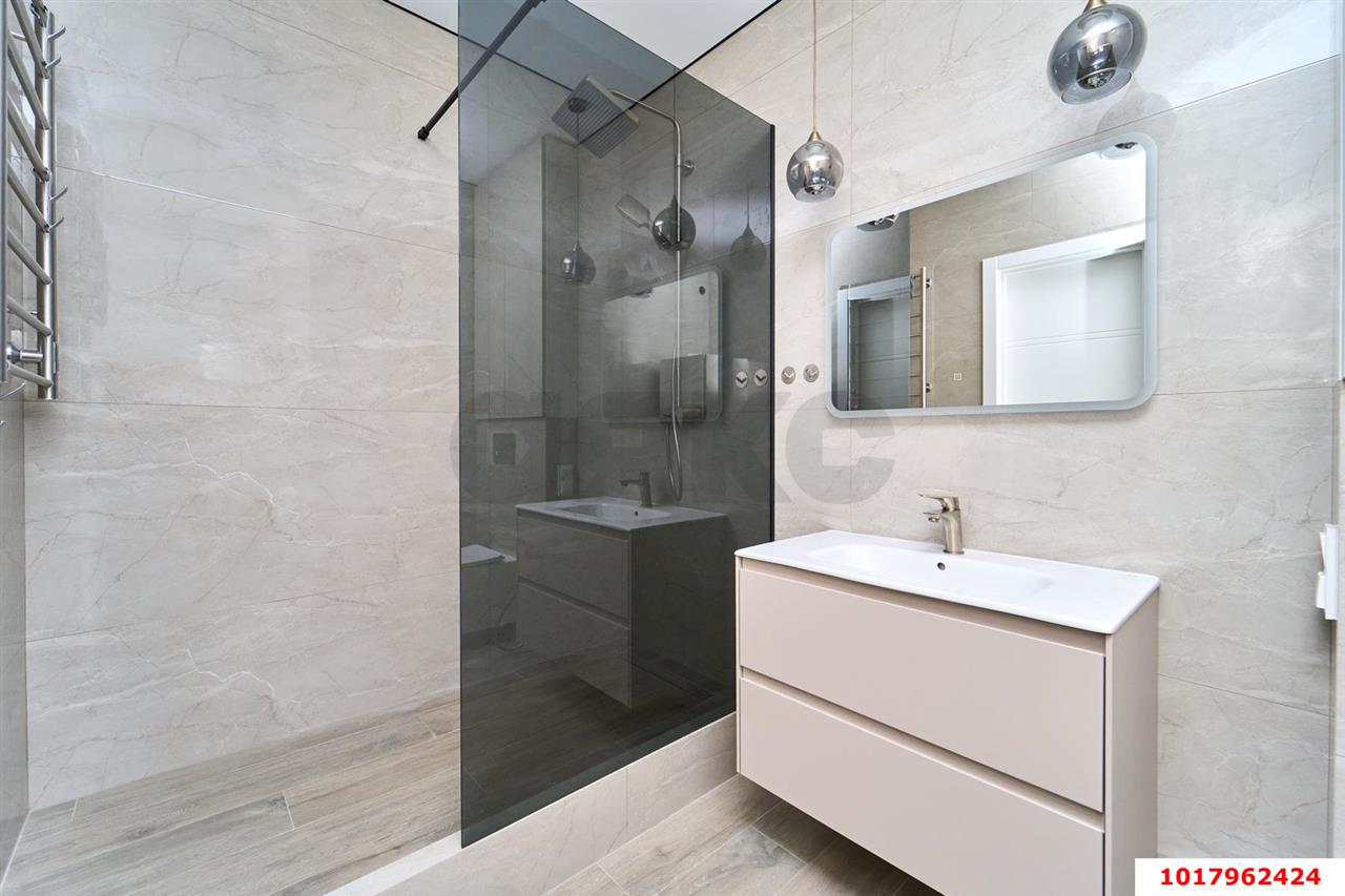Фото №15: 1-комнатная квартира <span class="whitespace-nowrap">43 м²</span>, <span class="whitespace-nowrap">5/16 эт.</span> - Краснодар, Прикубанский внутригородской округ, мкр. 2-я Площадка, ул. Ветеранов, 85