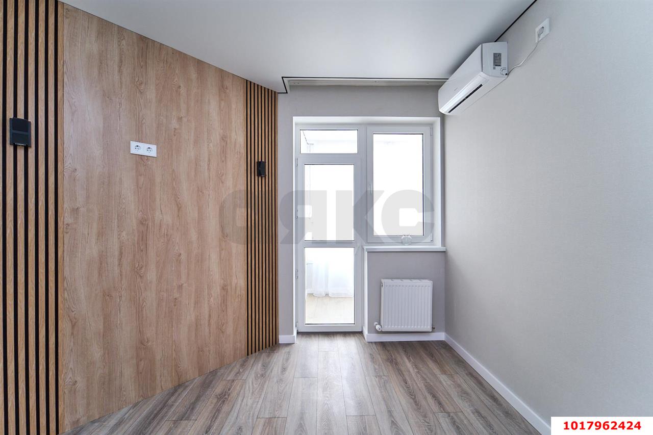 Фото №4: 1-комнатная квартира <span class="whitespace-nowrap">43 м²</span>, <span class="whitespace-nowrap">5/16 эт.</span> - Краснодар, Прикубанский внутригородской округ, мкр. 2-я Площадка, ул. Ветеранов, 85