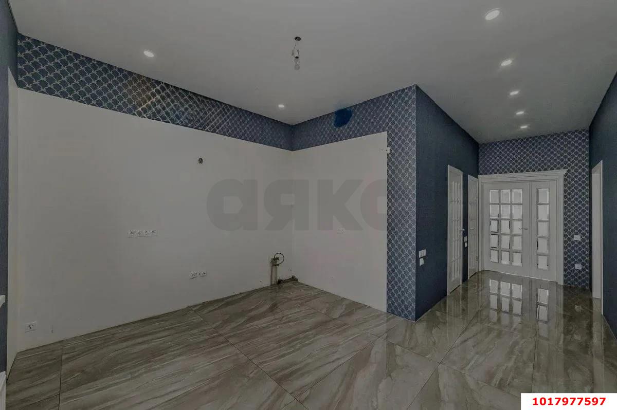 Фото №4: 3-комнатная квартира <span class="whitespace-nowrap">100 м²</span>, <span class="whitespace-nowrap">15/16 эт.</span> - Краснодар, Центральный внутригородской округ, ЖК Каскад, мкр. Центральный, ул. Леваневского, 187