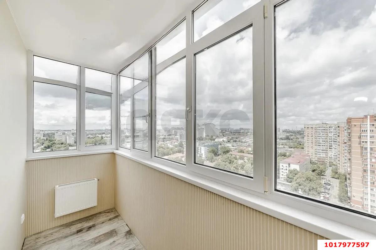 Фото №5: 3-комнатная квартира <span class="whitespace-nowrap">100 м²</span>, <span class="whitespace-nowrap">15/16 эт.</span> - Краснодар, Центральный внутригородской округ, ЖК Каскад, мкр. Центральный, ул. Леваневского, 187