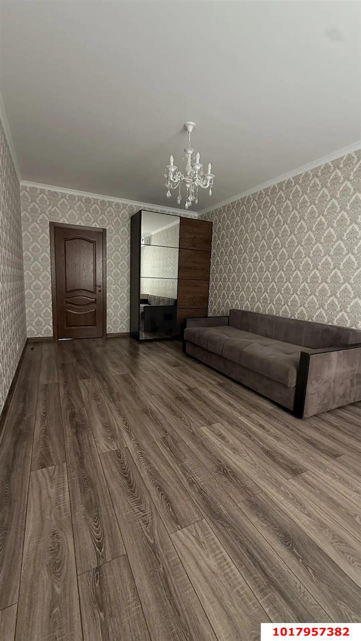 Фото №3: 2-комнатная квартира <span class="whitespace-nowrap">58 м²</span>, <span class="whitespace-nowrap">11/11 эт.</span> - Краснодар, Прикубанский внутригородской округ, Славянский, мкр. Светлоград, ул. Красных Партизан, 1/4к4