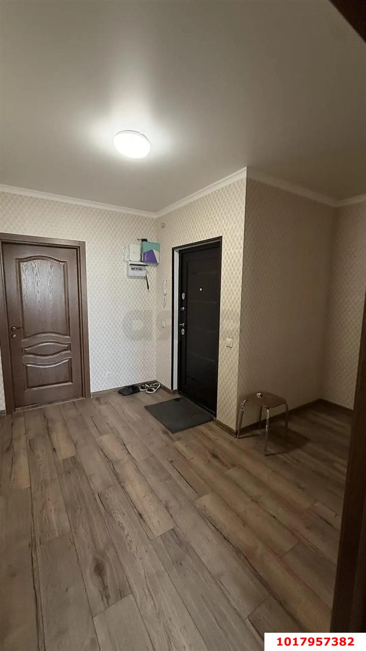 Фото №5: 2-комнатная квартира <span class="whitespace-nowrap">58 м²</span>, <span class="whitespace-nowrap">11/11 эт.</span> - Краснодар, Прикубанский внутригородской округ, Славянский, мкр. Светлоград, ул. Красных Партизан, 1/4к4
