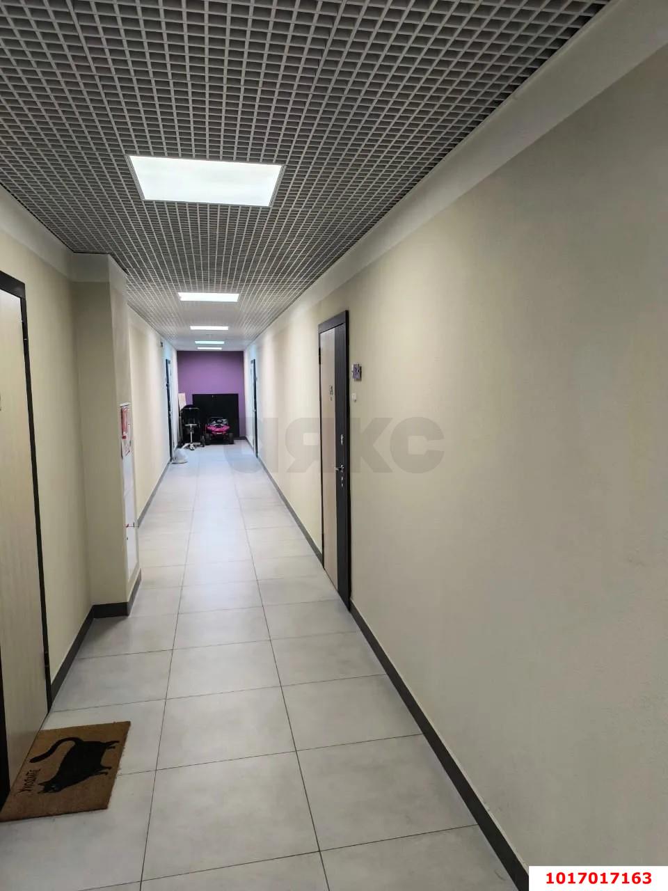 Фото №8: 1-комнатная квартира <span class="whitespace-nowrap">38 м²</span>, <span class="whitespace-nowrap">4/16 эт.</span> - Краснодар, Карасунский внутригородской округ, мкр. ЖК Смородина, ул. Владимира Жириновского, 1к2