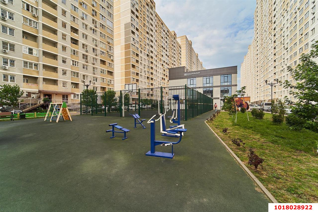Фото №3: 1-комнатная квартира <span class="whitespace-nowrap">36 м²</span>, <span class="whitespace-nowrap">13/24 эт.</span> - Краснодар, Прикубанский внутригородской округ, ЖК Славянка, мкр. Славянский, ул. Заполярная, 39лит10