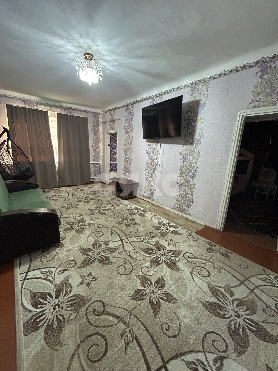 Фото №7: Дом <span class="whitespace-nowrap">100 м²</span> <span class="whitespace-nowrap">+ 7 сот.</span>, <span class="whitespace-nowrap">1 эт.</span> - Новокубанск, ул. Третьего Интернационала, 59