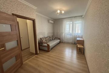 Фото №1: 1-комнатная квартира <span class="whitespace-nowrap">36 м²</span>, <span class="whitespace-nowrap">11/15 эт.</span> - Краснодар, мкр. имени Н.И. Вавилова, ул. Вавилова, 18/2