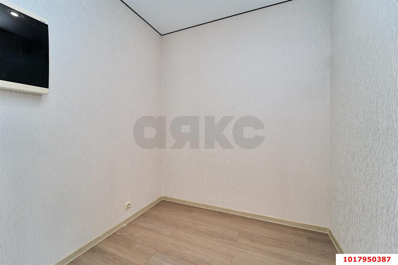 Фото №6: 1-комнатная квартира <span class="whitespace-nowrap">44 м²</span>, <span class="whitespace-nowrap">11/12 эт.</span> - Краснодар, Прикубанский внутригородской округ, ЖК Небо, мкр. 9-й километр, ул. Ярославская, 115к3