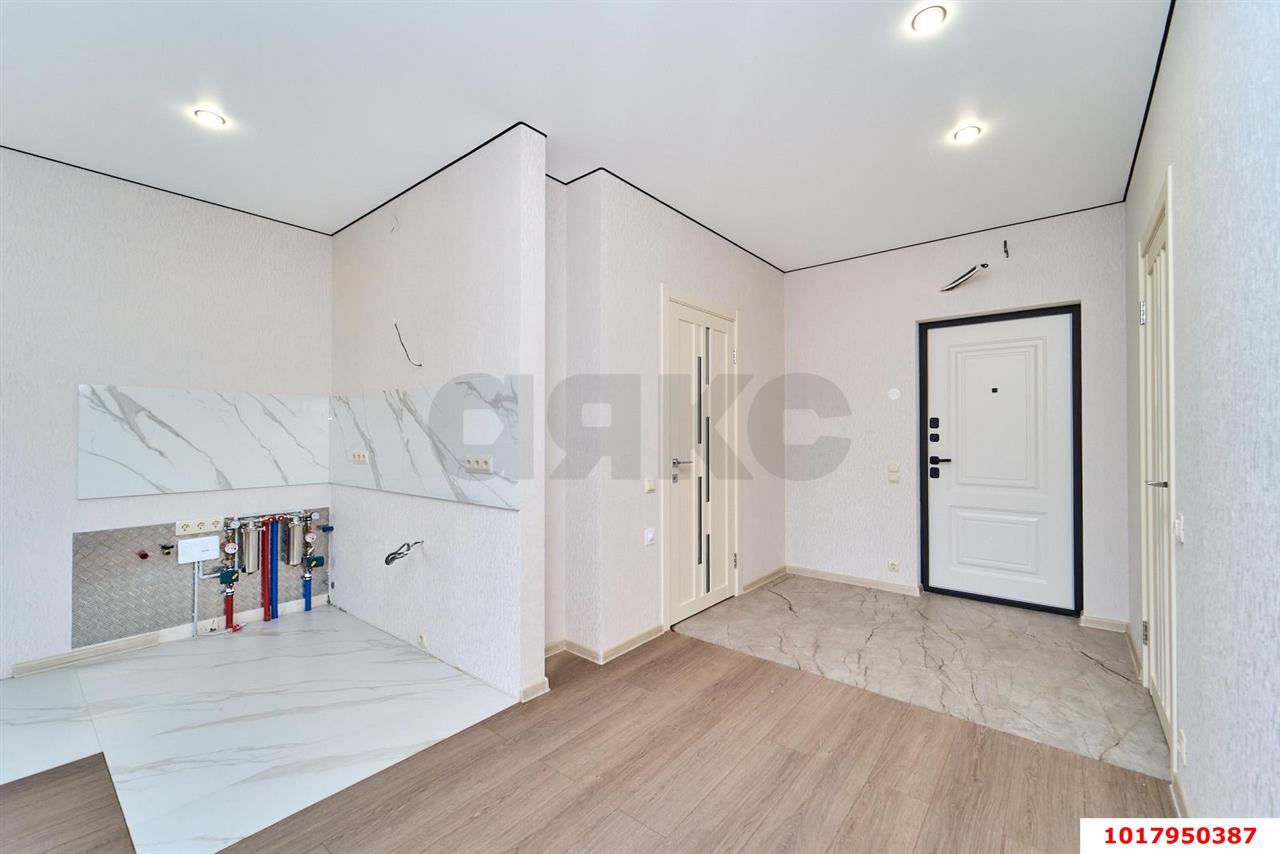 Фото №8: 1-комнатная квартира <span class="whitespace-nowrap">44 м²</span>, <span class="whitespace-nowrap">11/12 эт.</span> - Краснодар, Прикубанский внутригородской округ, ЖК Небо, мкр. 9-й километр, ул. Ярославская, 115к3