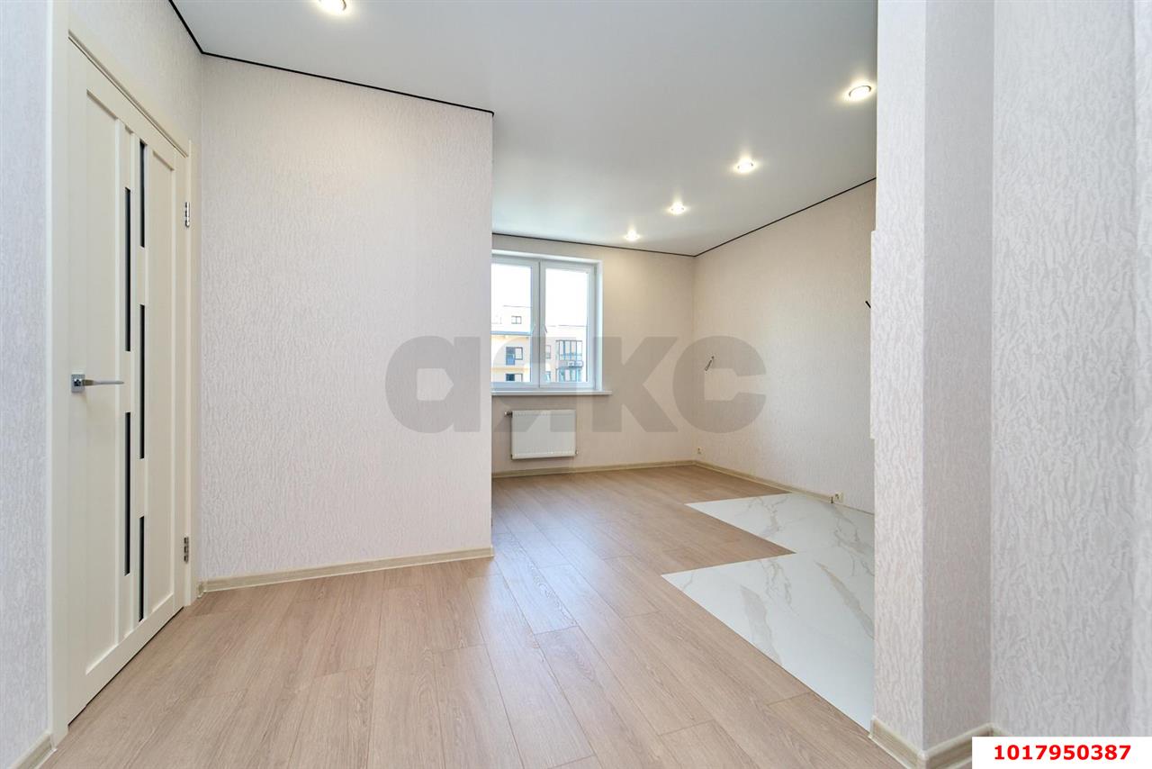 Фото №2: 1-комнатная квартира <span class="whitespace-nowrap">44 м²</span>, <span class="whitespace-nowrap">11/12 эт.</span> - Краснодар, Прикубанский внутригородской округ, ЖК Небо, мкр. 9-й километр, ул. Ярославская, 115к3