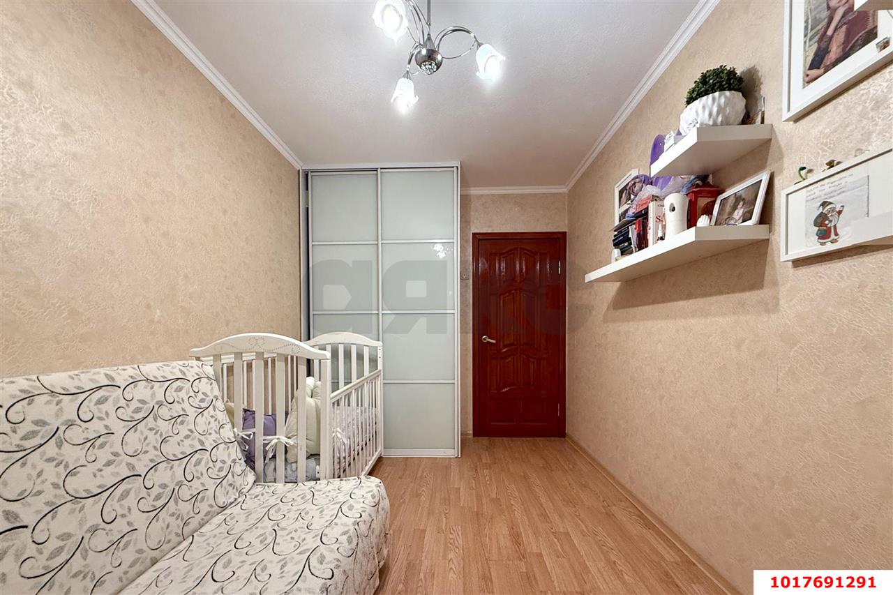 Фото №10: 4-комнатная квартира <span class="whitespace-nowrap">82 м²</span>, <span class="whitespace-nowrap">5/9 эт.</span> - Краснодар, Карасунский внутригородской округ, мкр. Комсомольский, ул. Симферопольская, 30/1