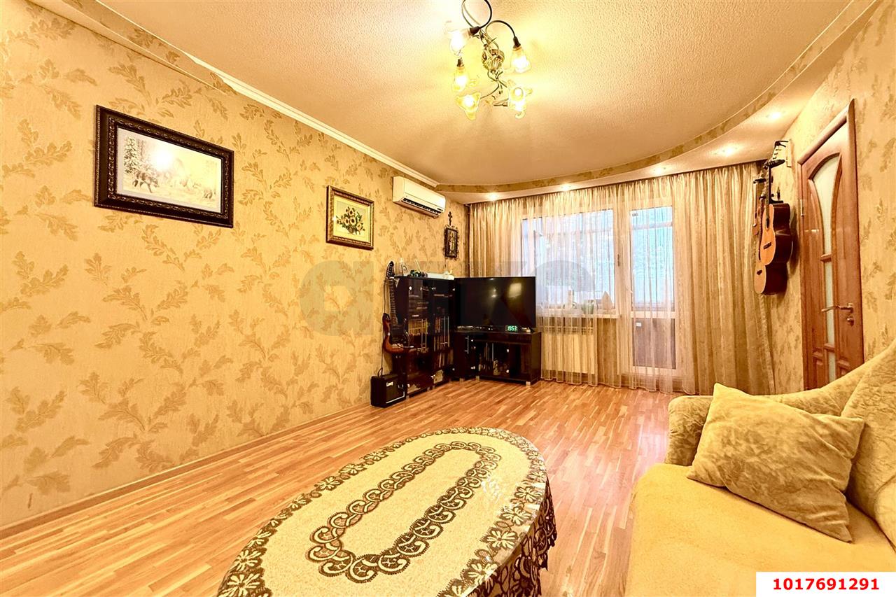Фото №4: 4-комнатная квартира <span class="whitespace-nowrap">82 м²</span>, <span class="whitespace-nowrap">5/9 эт.</span> - Краснодар, Карасунский внутригородской округ, мкр. Комсомольский, ул. Симферопольская, 30/1