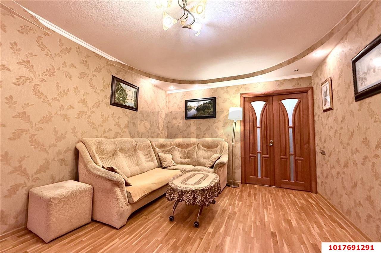 Фото №6: 4-комнатная квартира <span class="whitespace-nowrap">82 м²</span>, <span class="whitespace-nowrap">5/9 эт.</span> - Краснодар, Карасунский внутригородской округ, мкр. Комсомольский, ул. Симферопольская, 30/1