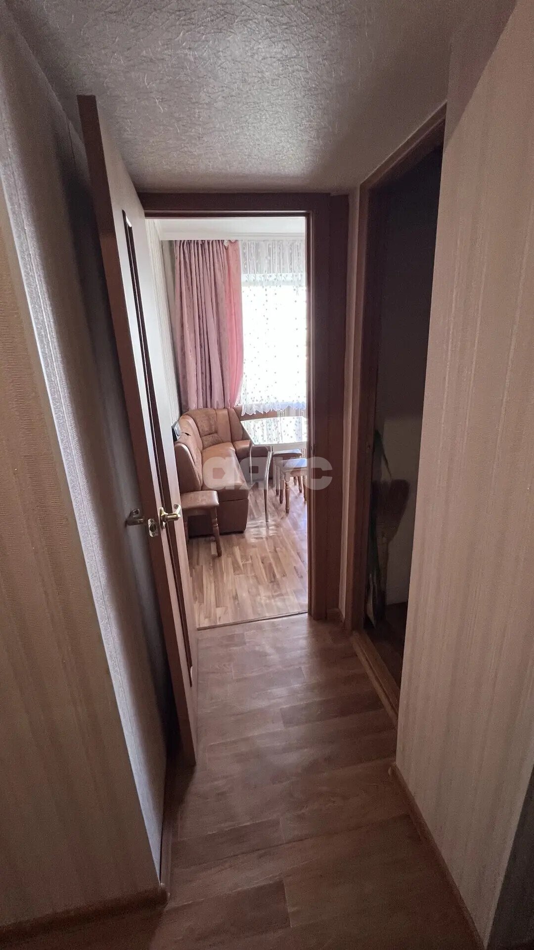 Фото №10: 3-комнатная квартира <span class="whitespace-nowrap">63 м²</span>, <span class="whitespace-nowrap">8/9 эт.</span> - Майкоп, мкр. квартал Черёмушки, ул. Юннатов, 2Б