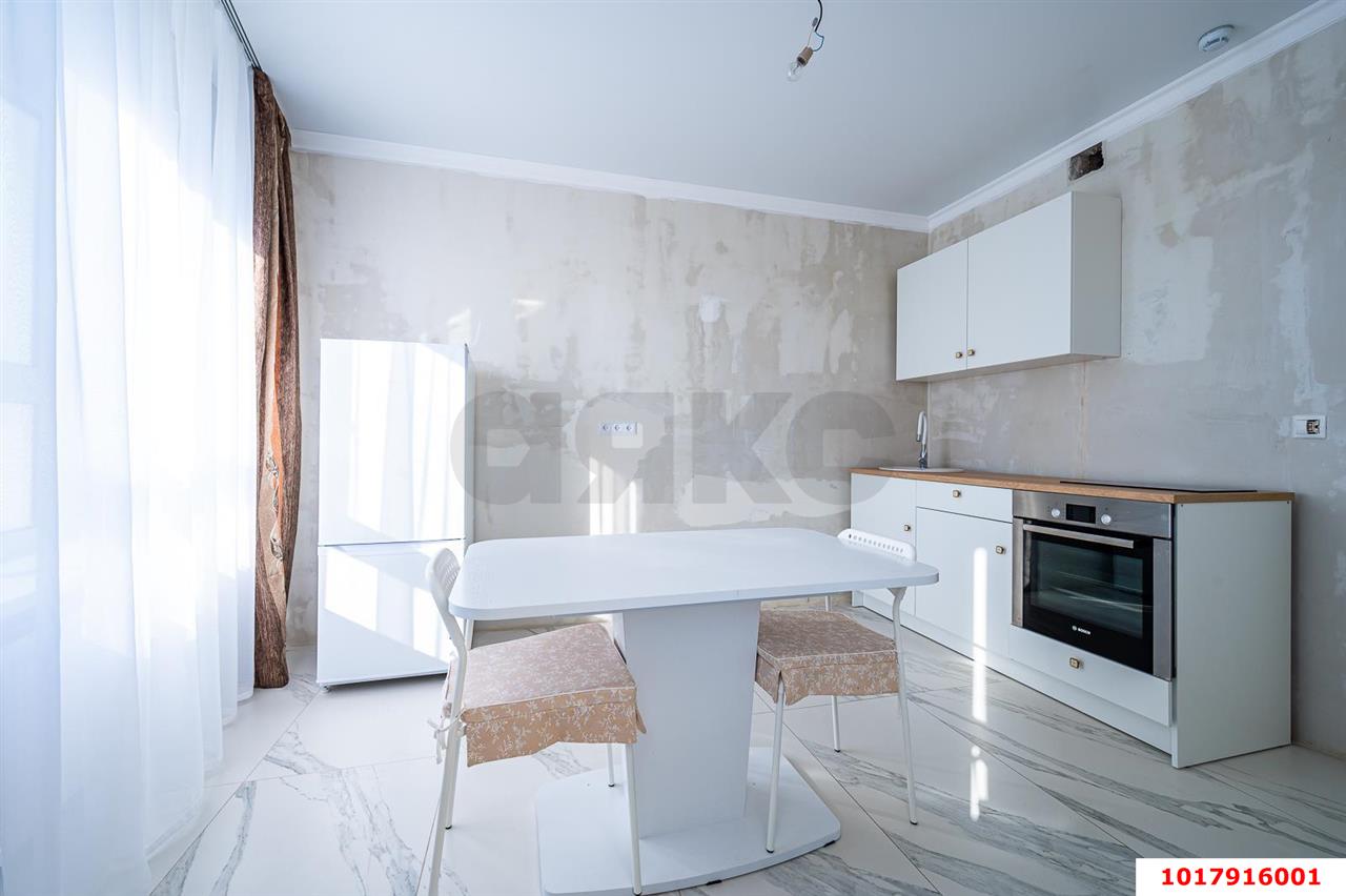 Фото №7: 2-комнатная квартира <span class="whitespace-nowrap">78 м²</span>, <span class="whitespace-nowrap">18/25 эт.</span> - Краснодар, Карасунский внутригородской округ, ж/м Пашковский, ул. Леонида Лаврова, 4