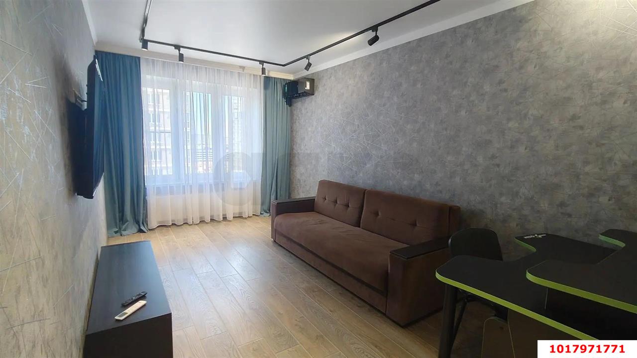 Фото №3: 1-комнатная квартира <span class="whitespace-nowrap">39 м²</span>, <span class="whitespace-nowrap">12/16 эт.</span> - Краснодар, Прикубанский внутригородской округ, мкр. ЖК Красная Площадь, ул. Конгрессная, 25