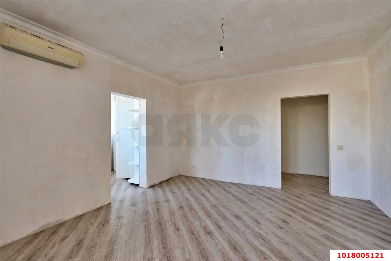 Фото №7: 3-комнатная квартира <span class="whitespace-nowrap">110 м²</span>, <span class="whitespace-nowrap">10/23 эт.</span> - Краснодар, Западный внутригородской округ, мкр. Центральный, ул. Кубанская набережная, 31/1