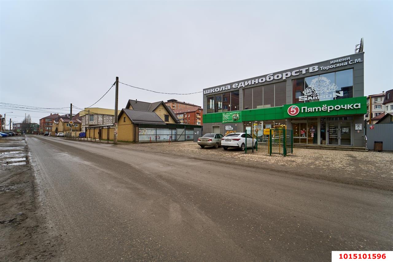 Фото №13: 1-комнатная квартира <span class="whitespace-nowrap">35 м²</span>, <span class="whitespace-nowrap">3/6 эт.</span> - Краснодар, мкр. Прикубанский внутригородской округ, ул. Тепличная, 100