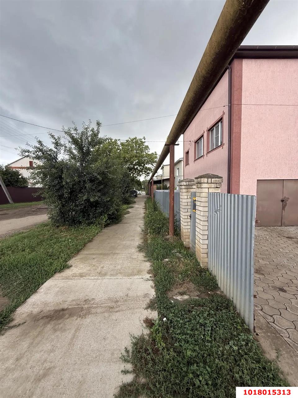 Фото №5: Дом <span class="whitespace-nowrap">209 м²</span> <span class="whitespace-nowrap">+ 16 сот.</span>, <span class="whitespace-nowrap">2 эт.</span> - Старокорсунская, мкр. Карасунский внутригородской округ, ул. Комсомольская, 2/2