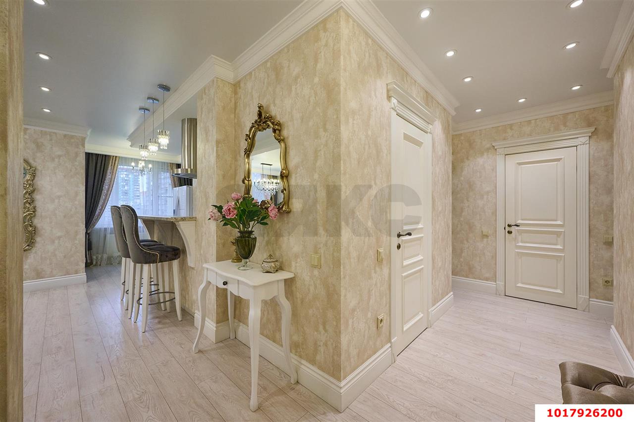 Фото №10: 3-комнатная квартира <span class="whitespace-nowrap">92 м²</span>, <span class="whitespace-nowrap">6/16 эт.</span> - Краснодар, Прикубанский внутригородской округ, Панорама, ЖК Перспектива, мкр. ЖК Династия, ул. Героев-Разведчиков, 12/1