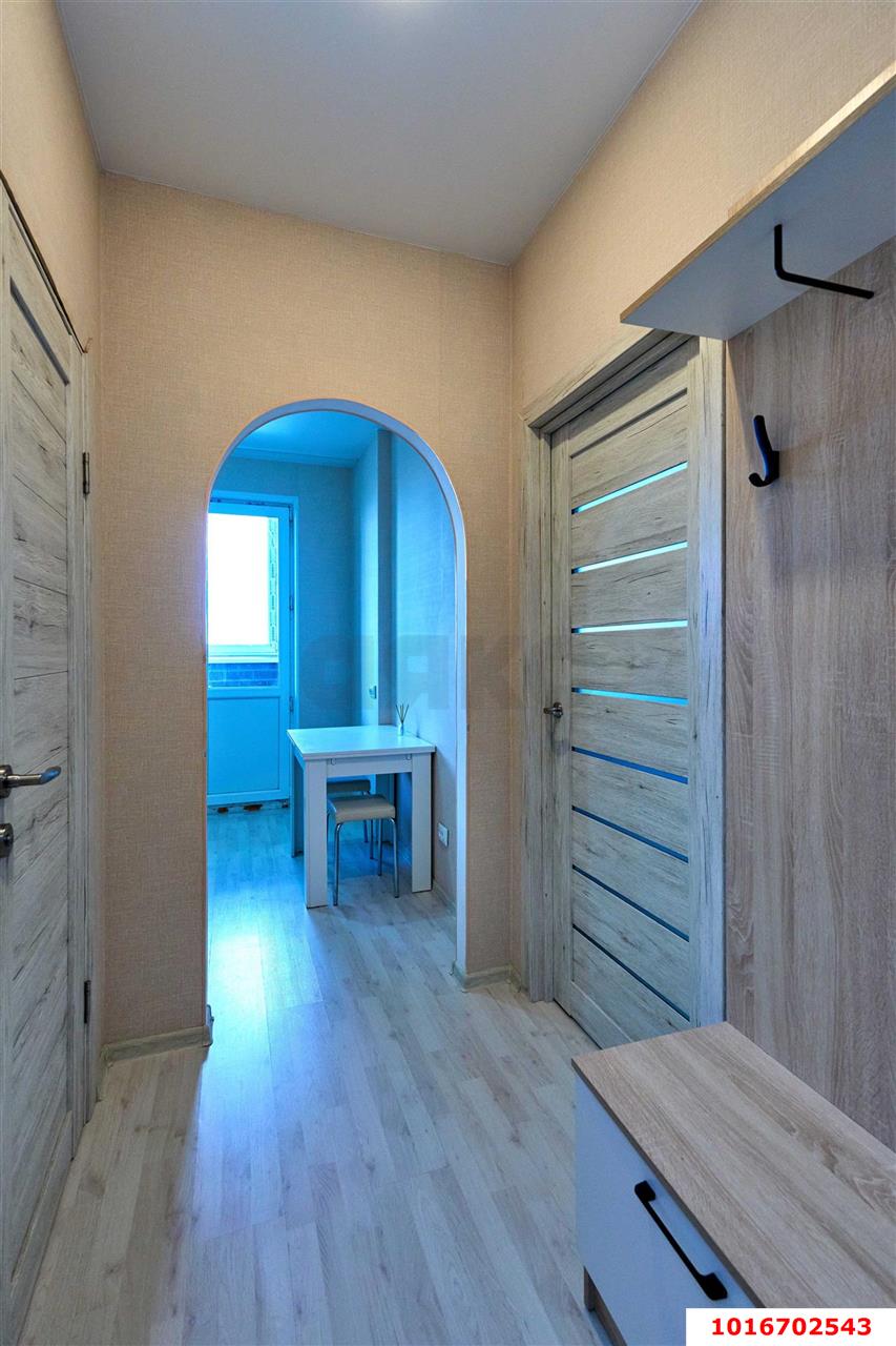 Фото №10: 1-комнатная квартира <span class="whitespace-nowrap">28 м²</span>, <span class="whitespace-nowrap">15/19 эт.</span> - Краснодар, Прикубанский внутригородской округ, мкр. жилой комплекс Грани, ул. Западный Обход, 45к1