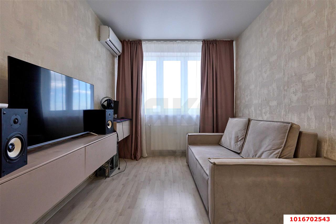 Фото №3: 1-комнатная квартира <span class="whitespace-nowrap">28 м²</span>, <span class="whitespace-nowrap">15/19 эт.</span> - Краснодар, Прикубанский внутригородской округ, мкр. жилой комплекс Грани, ул. Западный Обход, 45к1