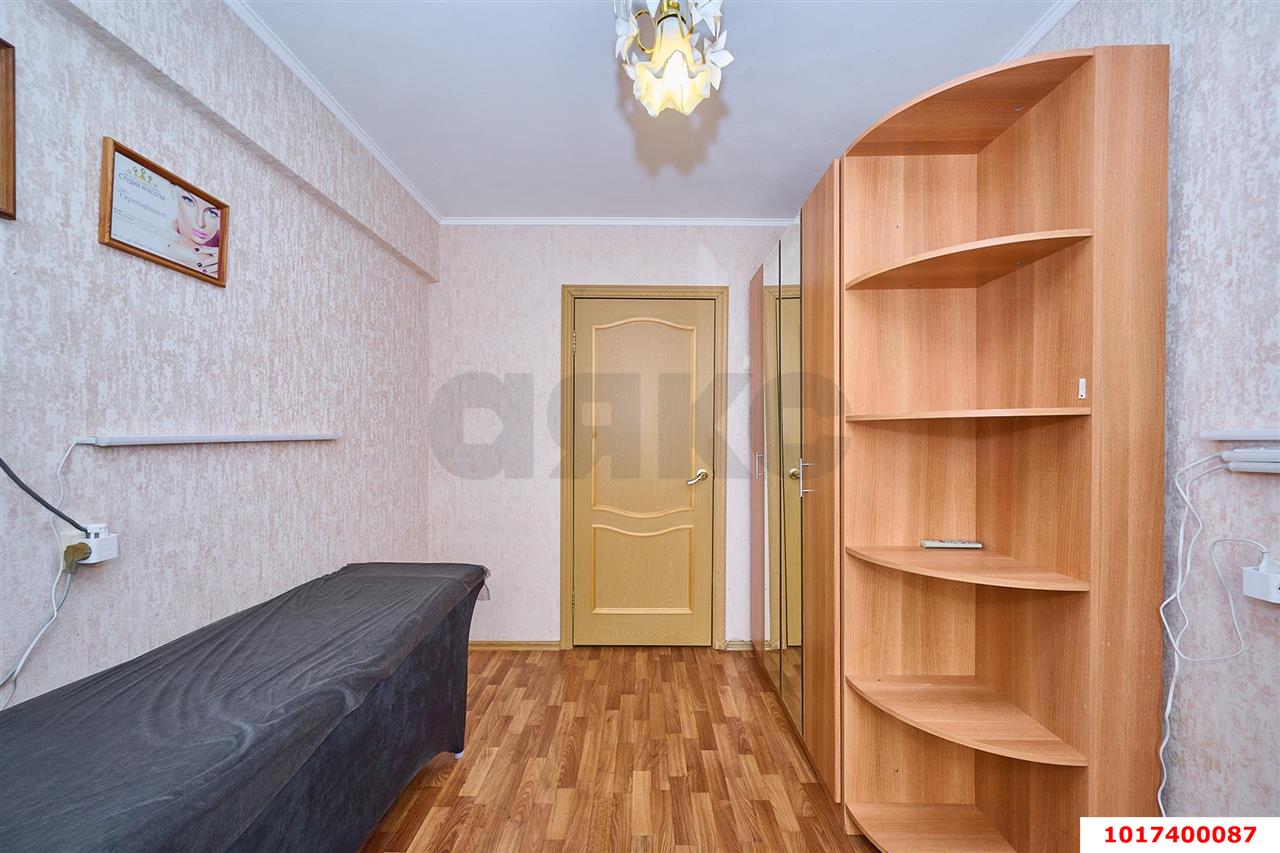 Фото №4: 2-комнатная квартира <span class="whitespace-nowrap">45 м²</span>, <span class="whitespace-nowrap">5/5 эт.</span> - Краснодар, мкр. Западный внутригородской округ, ул. Гагарина, 240