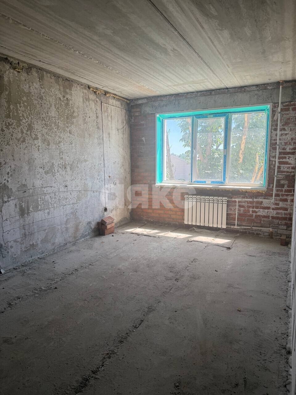 Фото №7: 3-комнатная квартира <span class="whitespace-nowrap">62 м²</span>, <span class="whitespace-nowrap">4/5 эт.</span> - Мариуполь, р. Жовтневый, пр-кт Строителей, 62