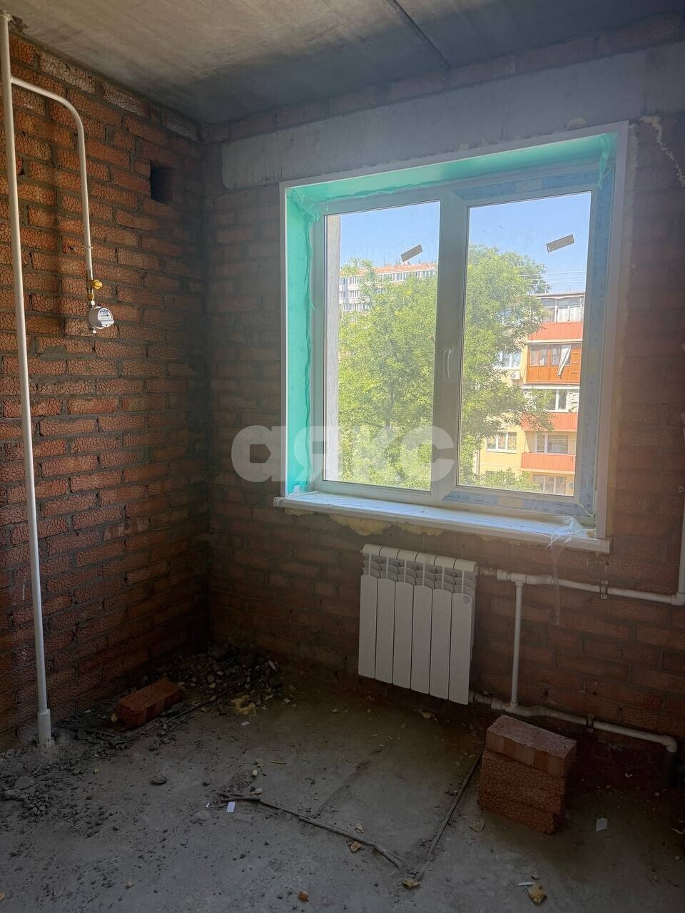 Фото №4: 3-комнатная квартира <span class="whitespace-nowrap">62 м²</span>, <span class="whitespace-nowrap">4/5 эт.</span> - Мариуполь, р. Жовтневый, пр-кт Строителей, 62