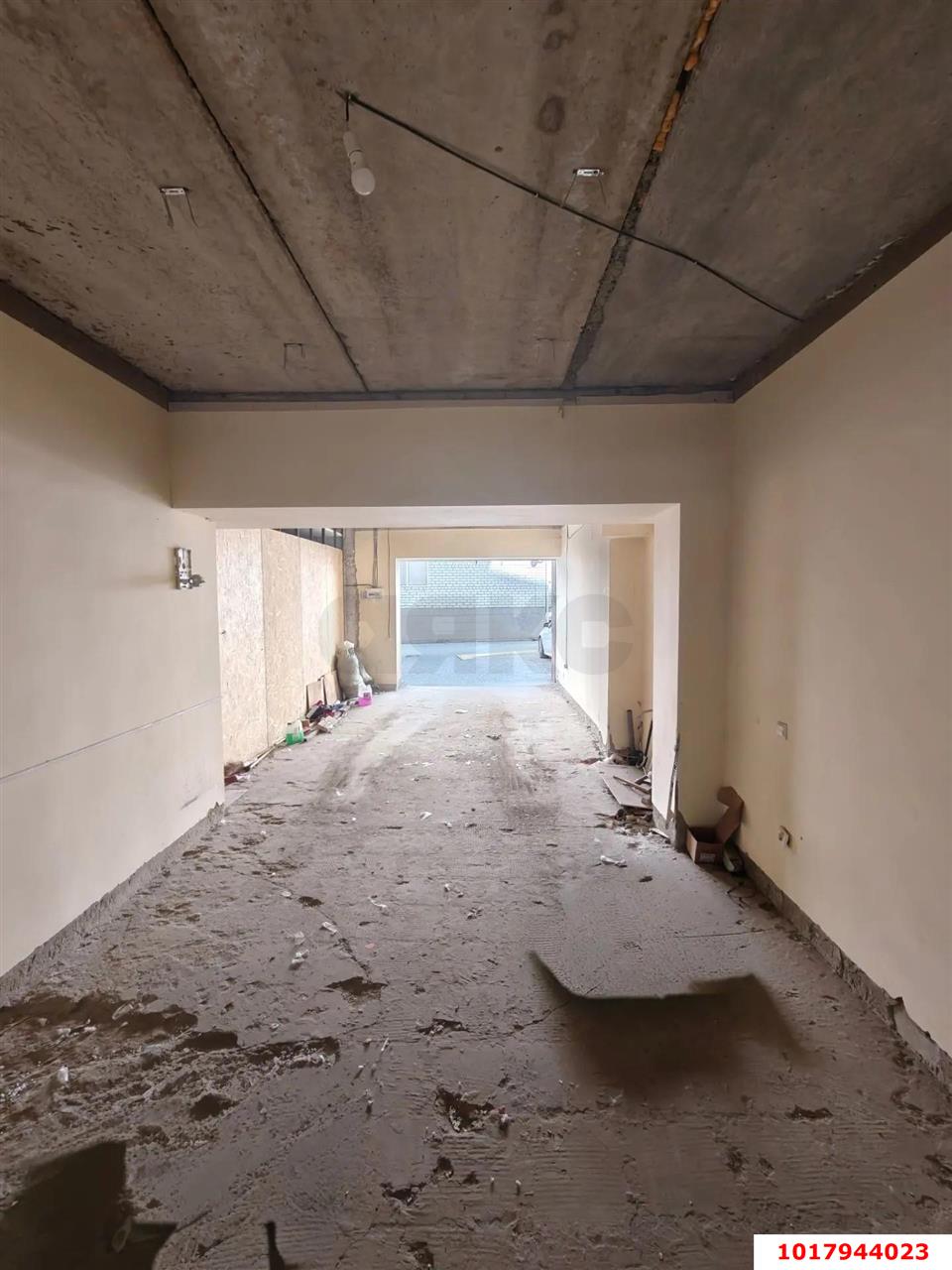Фото №4: Торговое помещение <span class="whitespace-nowrap">37 м²</span>, <span class="whitespace-nowrap">1/5 эт.</span> - Краснодар, Прикубанский внутригородской округ, Калинино, мкр. Завод Радиоизмерительных Приборов, пер. Гаражный, 12/4