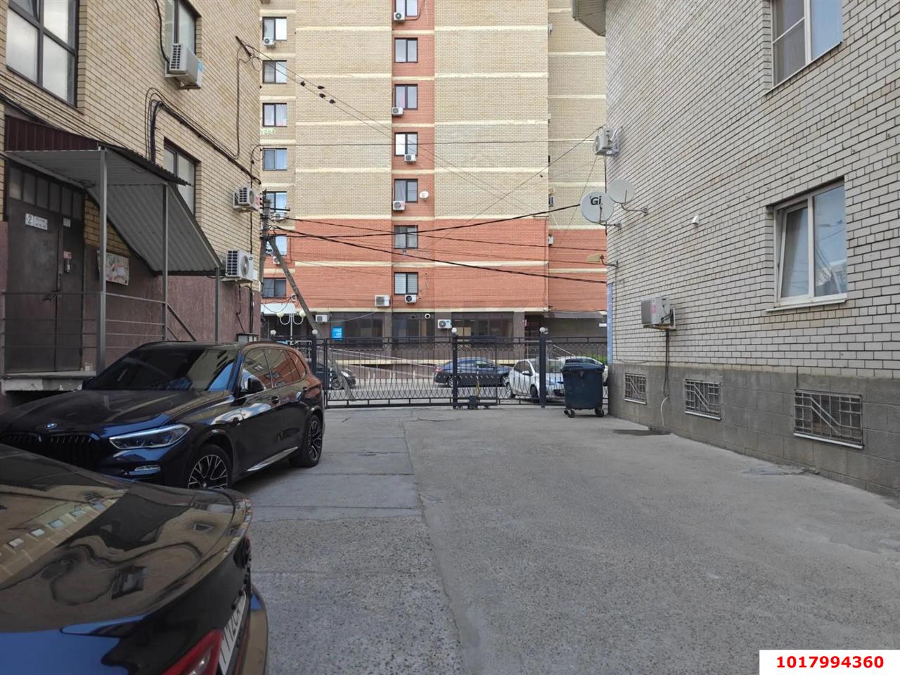 Фото №5: Торговое помещение <span class="whitespace-nowrap">37 м²</span>, <span class="whitespace-nowrap">1/5 эт.</span> - Краснодар, Прикубанский внутригородской округ, Калинино, мкр. Завод Радиоизмерительных Приборов, пер. Гаражный, 12/2