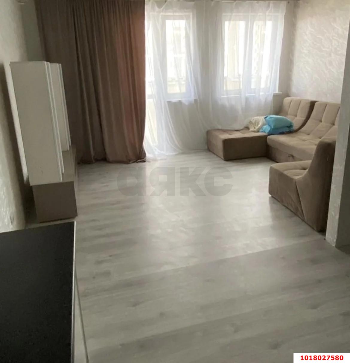 Фото №2: 1-комнатная квартира <span class="whitespace-nowrap">40 м²</span>, <span class="whitespace-nowrap">10/25 эт.</span> - Краснодар, Прикубанский внутригородской округ, Россинского, мкр. жилой комплекс Дружный-2, б-р Адмиралтейский, 3к1