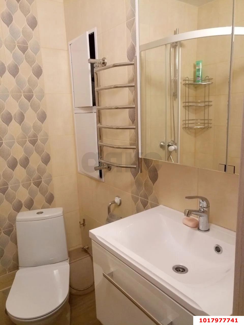 Фото №10: 1-комнатная квартира <span class="whitespace-nowrap">47 м²</span>, <span class="whitespace-nowrap">11/17 эт.</span> - Краснодар, Прикубанский внутригородской округ, 2-я Площадка, мкр. жилой комплекс Кремлёвские Ворота, ул. Кореновская, 2к4