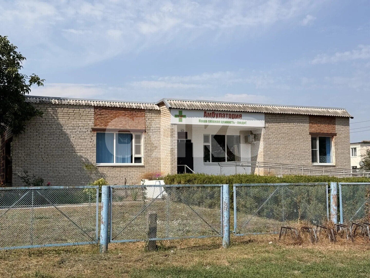 Фото №18: 3-комнатная квартира <span class="whitespace-nowrap">80 м²</span>, <span class="whitespace-nowrap">1/1 эт.</span> - Комсомольский, ул. Пионерская, 11