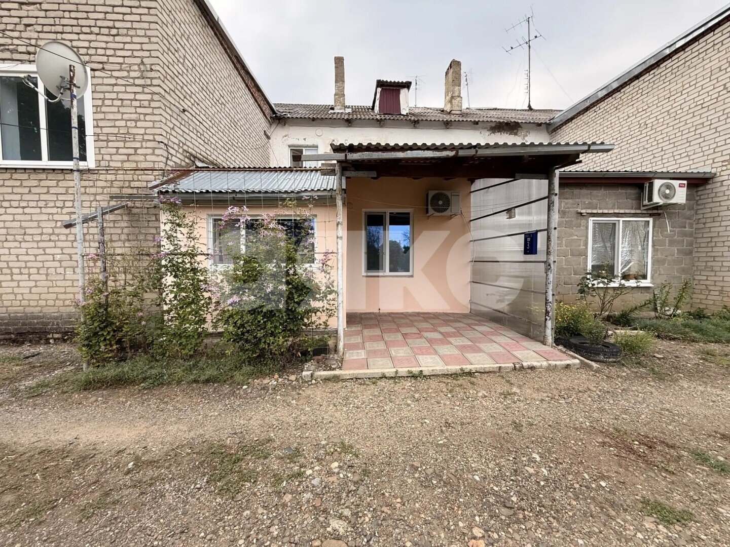 Фото №3: 3-комнатная квартира <span class="whitespace-nowrap">80 м²</span>, <span class="whitespace-nowrap">1/1 эт.</span> - Комсомольский, ул. Пионерская, 11