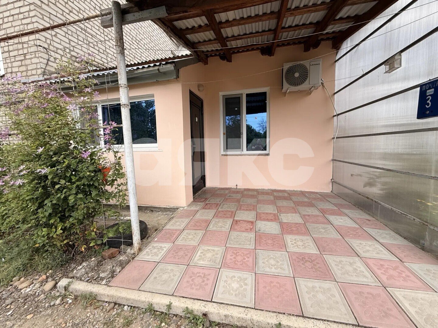 Фото №2: 3-комнатная квартира <span class="whitespace-nowrap">80 м²</span>, <span class="whitespace-nowrap">1/1 эт.</span> - Комсомольский, ул. Пионерская, 11