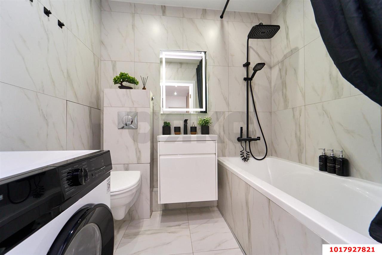 Фото №7: 2-комнатная квартира <span class="whitespace-nowrap">53 м²</span>, <span class="whitespace-nowrap">7/17 эт.</span> - Краснодар, Прикубанский внутригородской округ, имени Петра Метальникова, мкр. ЖК Времена Года 3, ул. Цезаря Куникова, 24к2