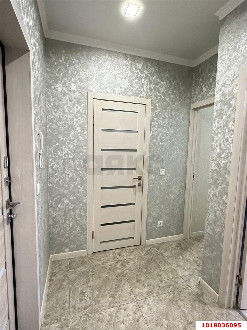 Фото №7: 1-комнатная квартира <span class="whitespace-nowrap">52 м²</span>, <span class="whitespace-nowrap">5/9 эт.</span> - Краснодар, Карасунский внутригородской округ, жилой комплекс Империал, ж/м Пашковский, ул. Леонида Лаврова, 8к3
