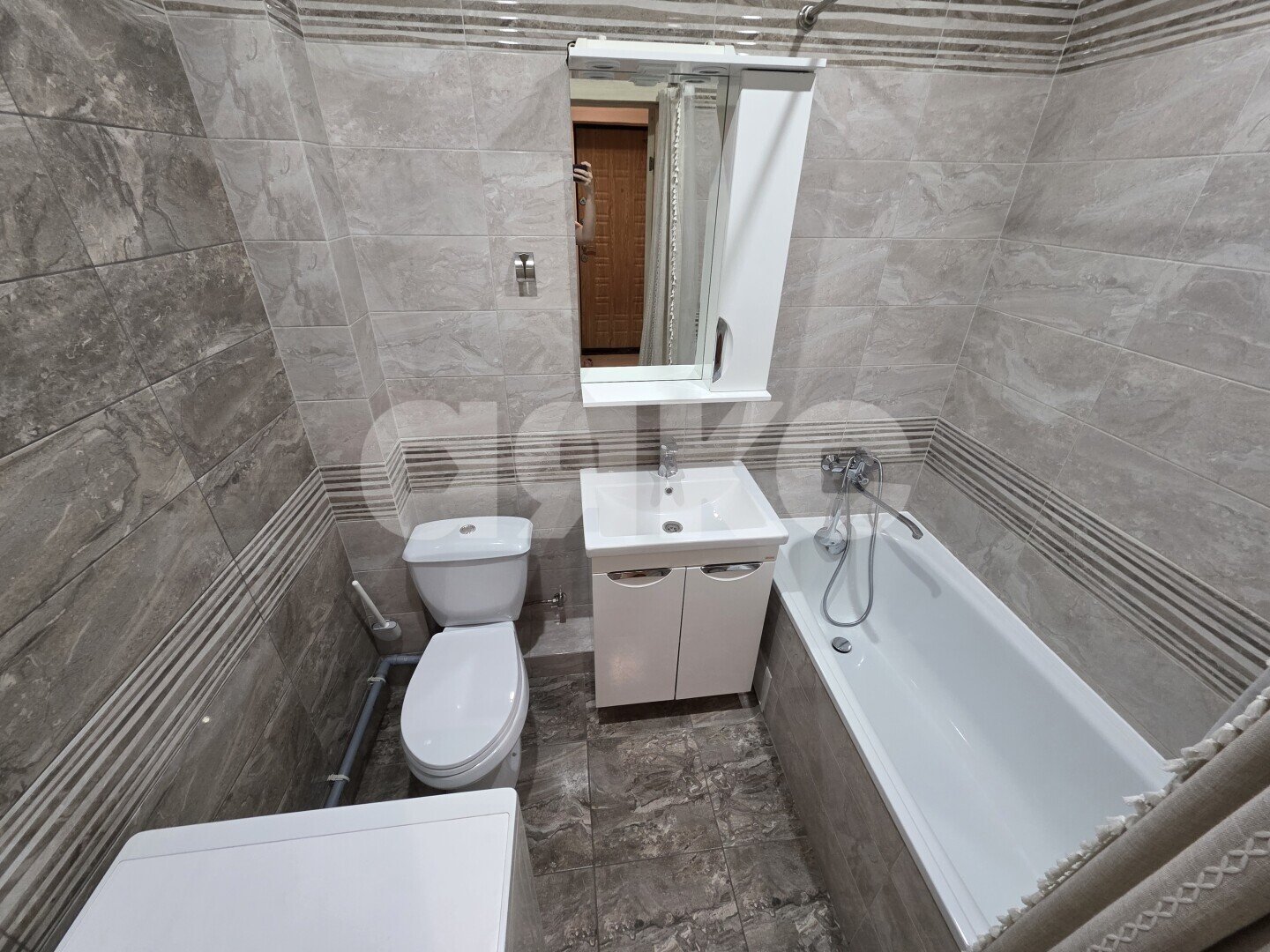 Фото №15: 1-комнатная квартира <span class="whitespace-nowrap">47 м²</span>, <span class="whitespace-nowrap">1/4 эт.</span> - Горячий Ключ, мкр. Администрация, ул. Псекупская, 151В