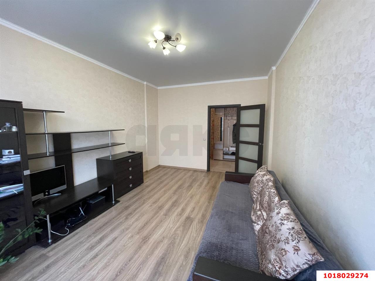 Фото №5: 1-комнатная квартира <span class="whitespace-nowrap">52 м²</span>, <span class="whitespace-nowrap">4/16 эт.</span> - Краснодар, Прикубанский внутригородской округ, Фестивальный, ЖК Екатеринодар, мкр. Солнечный, ул. Архитектора Петина, 18/1