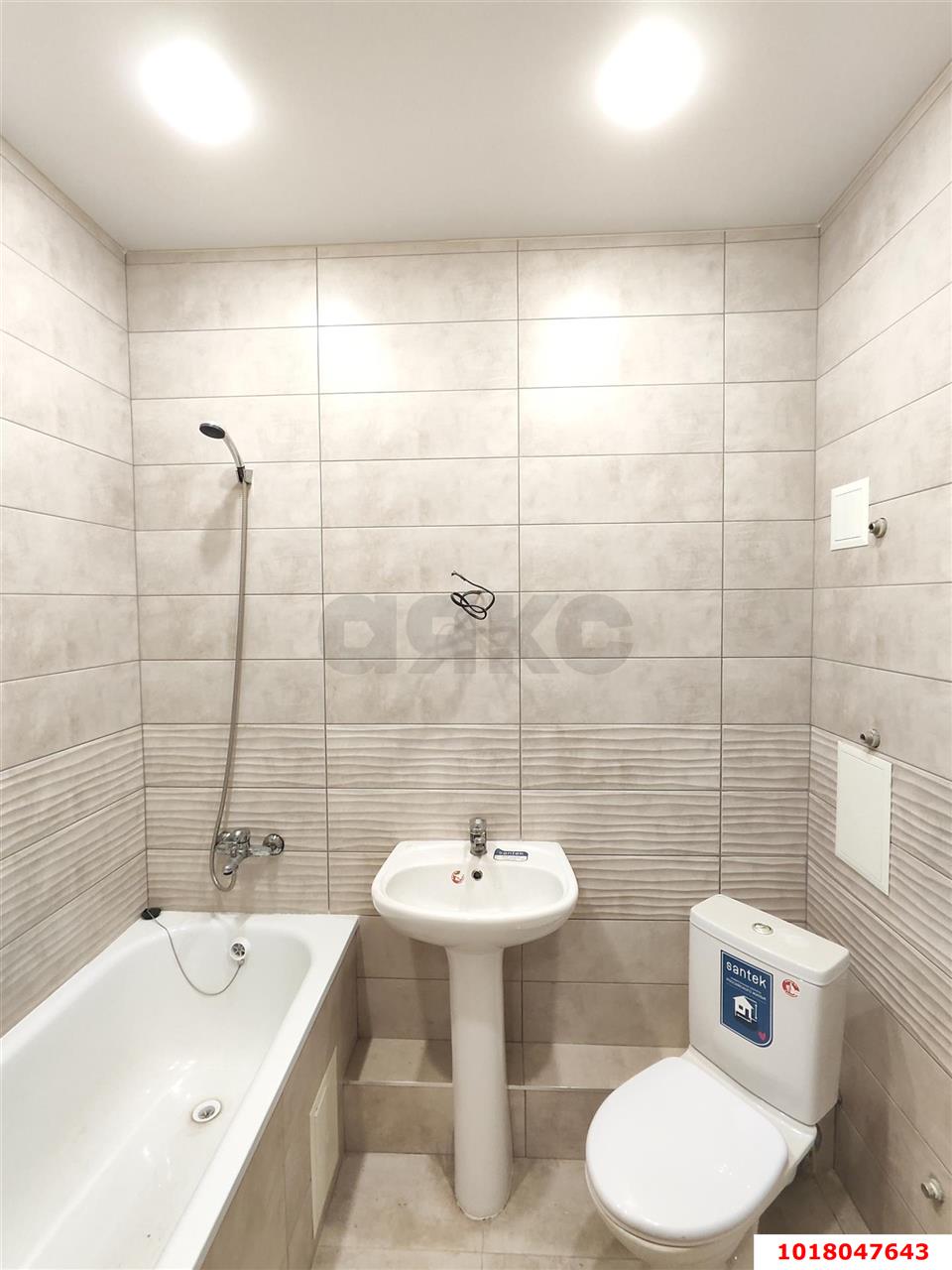 Фото №11: 2-комнатная квартира <span class="whitespace-nowrap">54 м²</span>, <span class="whitespace-nowrap">3/19 эт.</span> - Краснодар, Прикубанский внутригородской округ, Калинино, Завод Радиоизмерительных Приборов, мкр. ЖК Акварели-2, ул. Тепличная, 62/1к3