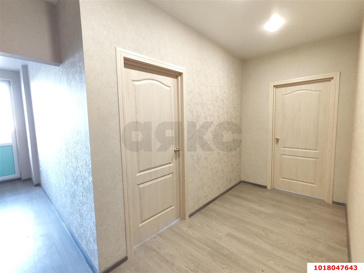 Фото №4: 2-комнатная квартира <span class="whitespace-nowrap">54 м²</span>, <span class="whitespace-nowrap">3/19 эт.</span> - Краснодар, Прикубанский внутригородской округ, Калинино, Завод Радиоизмерительных Приборов, мкр. ЖК Акварели-2, ул. Тепличная, 62/1к3