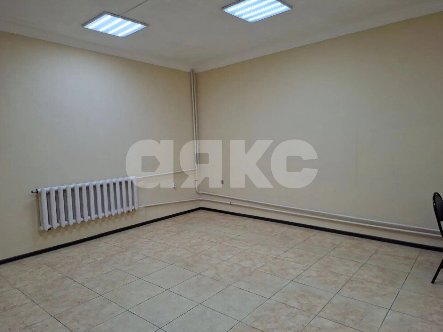 Фото №5: Коммерция <span class="whitespace-nowrap">201 м²</span>, <span class="whitespace-nowrap">2/2 эт.</span> - Туапсе, ул. Кошкина, 3А