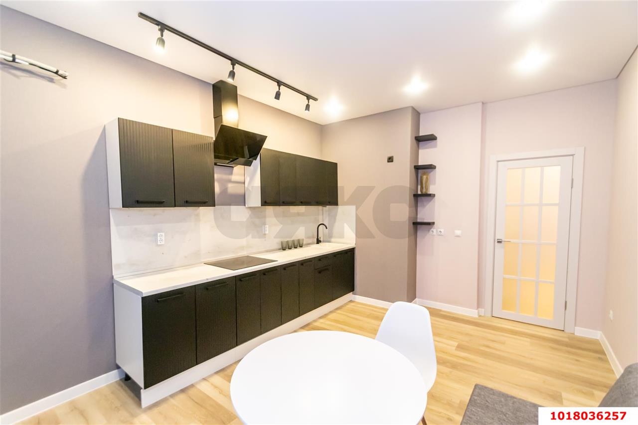 Фото №10: 2-комнатная квартира <span class="whitespace-nowrap">74 м²</span>, <span class="whitespace-nowrap">4/20 эт.</span> - Краснодар, Прикубанский внутригородской округ, Авиагородок, мкр. ЖК На Стахановской, ул. Стахановская, 1/5к5