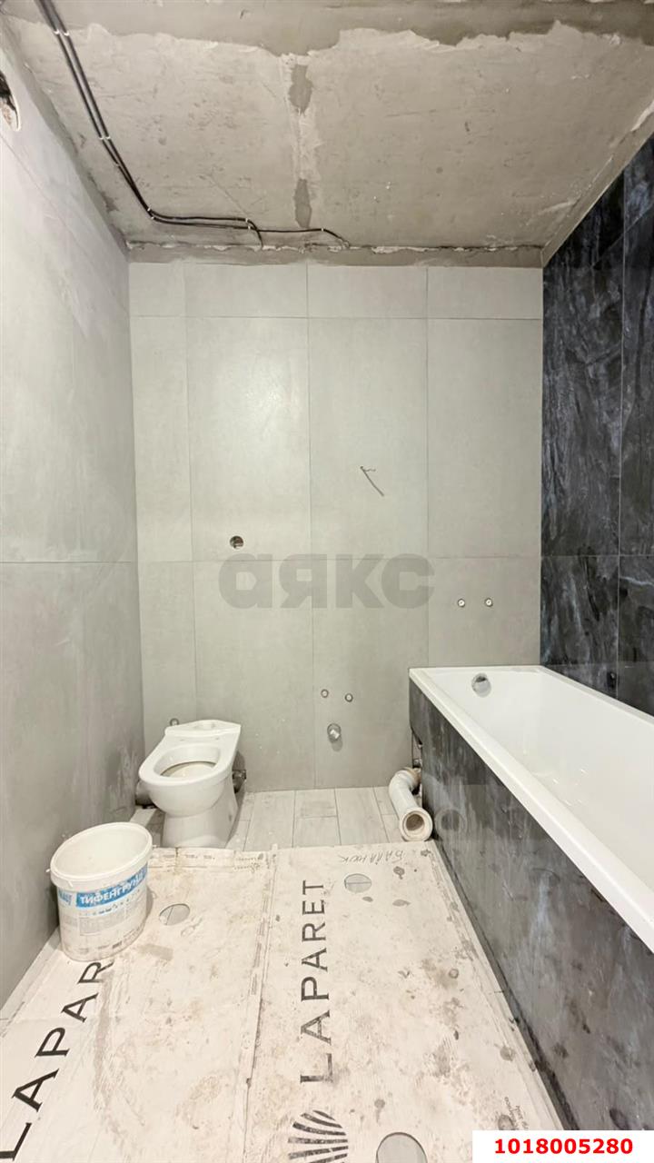 Фото №11: 1-комнатная квартира <span class="whitespace-nowrap">36 м²</span>, <span class="whitespace-nowrap">21/22 эт.</span> - Краснодар, Прикубанский внутригородской округ, мкр. жилой комплекс Отражение, ул. Конгрессная, 41к1